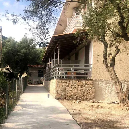 Karavaki Appartamento Keri