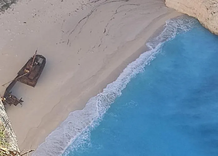 Apartament Karavaki Keri